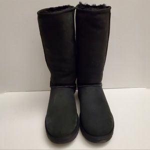 Ugg almost new tall boots